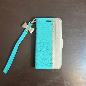 iPhone XR wallet case
